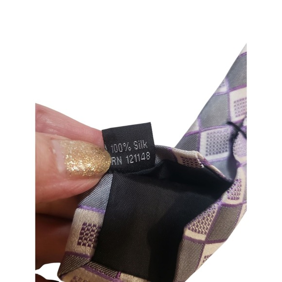 Michael Kors Mens Tie Necktie Designer Luxury Gray Purple White Geometric - Picture 9 of 12